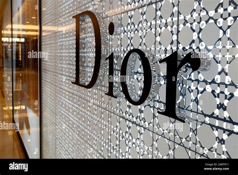 dior hanoi trang tien plaza|dior vietnam.